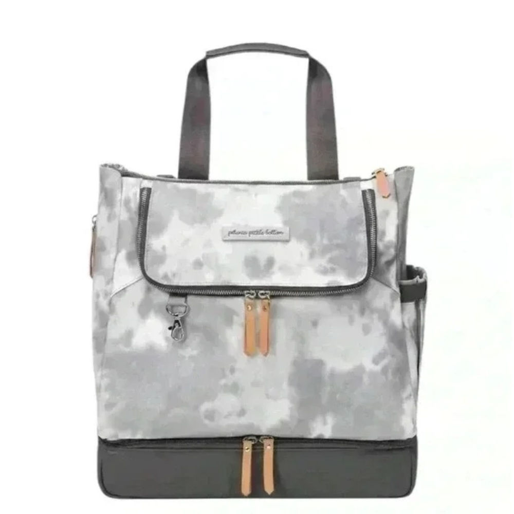 Petunia Pickle Bottom Pivot Backpack/Diaper Bag
Smoke Swirl Tie-Dye